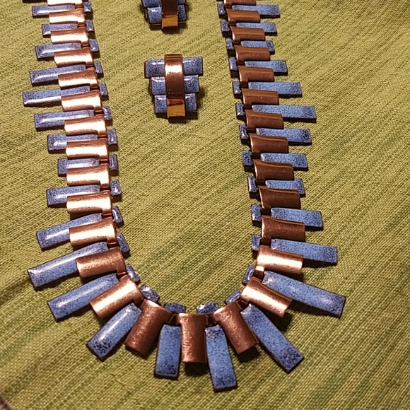 Vintage copper and blue Enamel speckled necklace - Picture 3 of 5